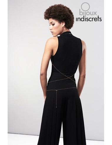 Chaine de poitrine dorée